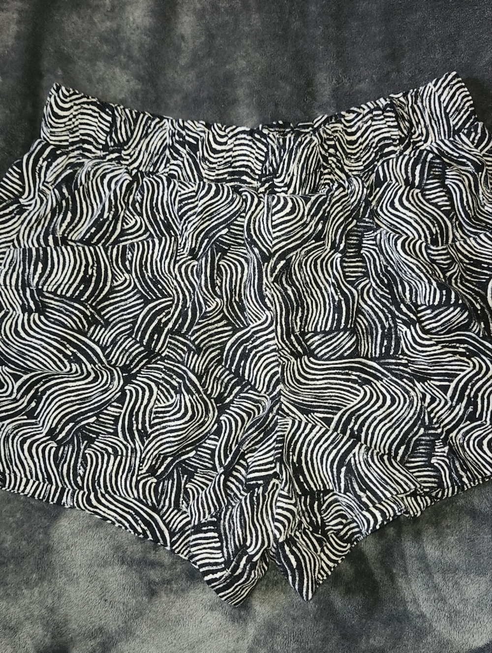 a new day Black and White Swirl High Waist Women’s Shorts